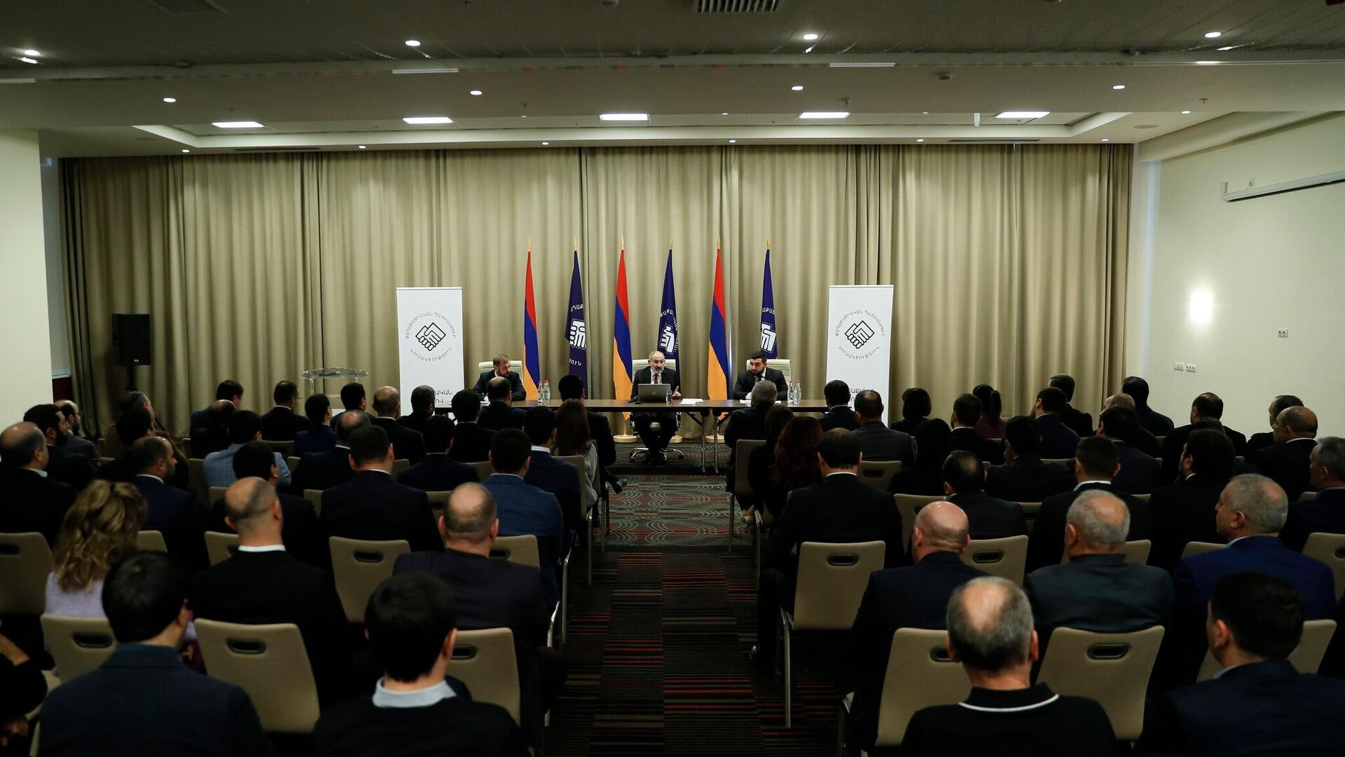 Премьера сми. Заседание. Армения политика. 8 Апреля праздник 2023 в Армении. Заседание Госсовета 22.12.2022.