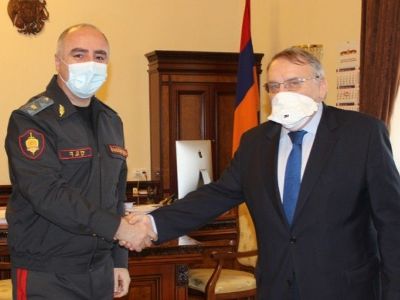 Начальник ССС обсудил с послом Чехии возможности возвращения незаконно выведенных из Армении активов 
