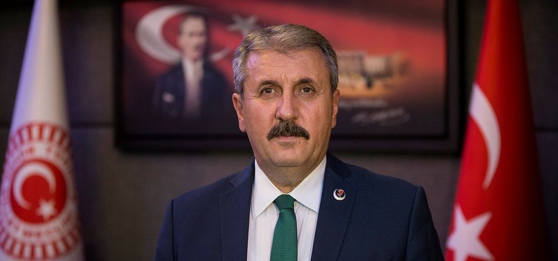 Лидер турецких националистов призвал к депортации армянских трудовых мигрантов 
