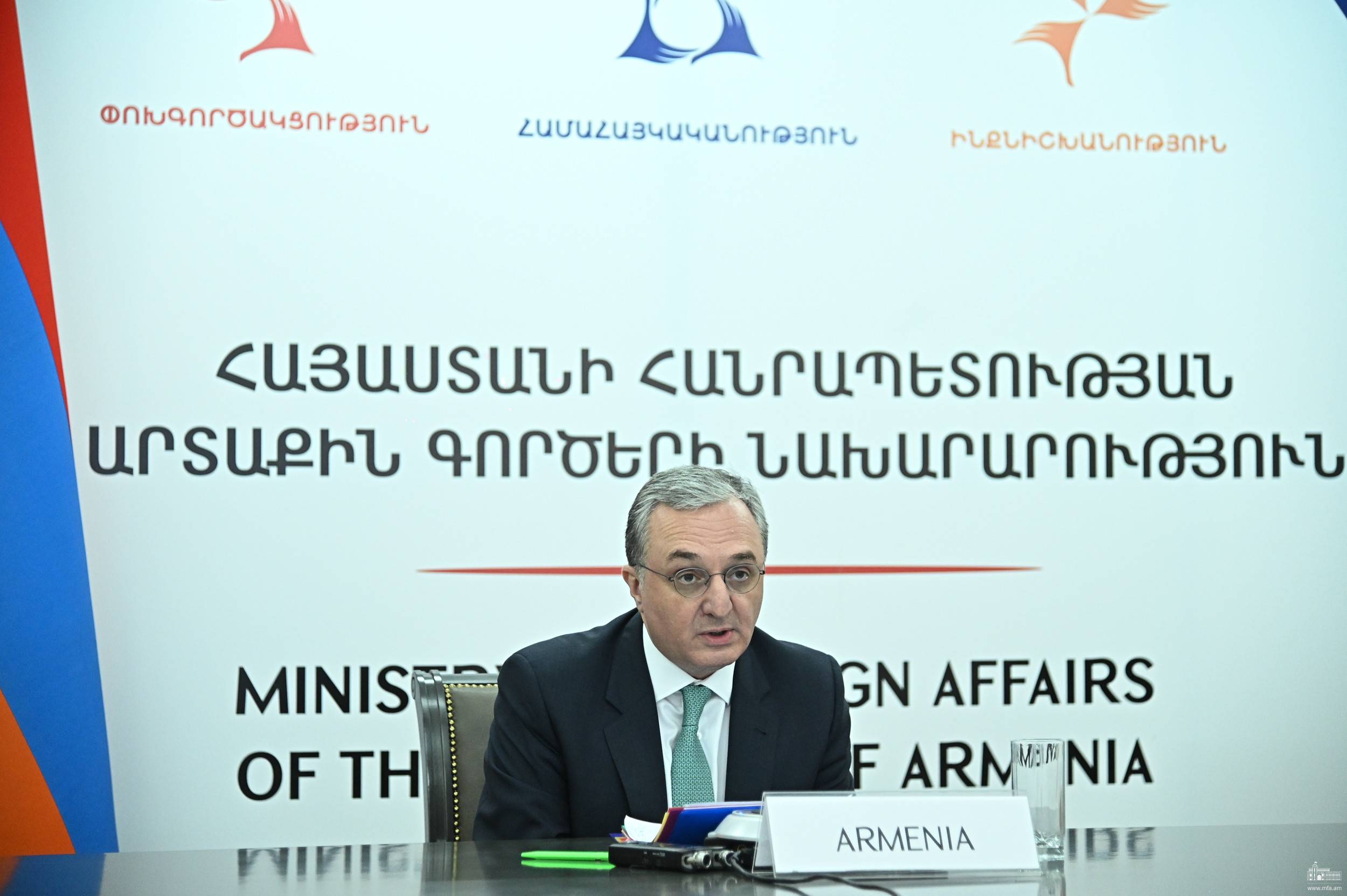 Глава МИД Армении: ЕС продолжает оставаться очень важным партнером для Армении во всех областях 