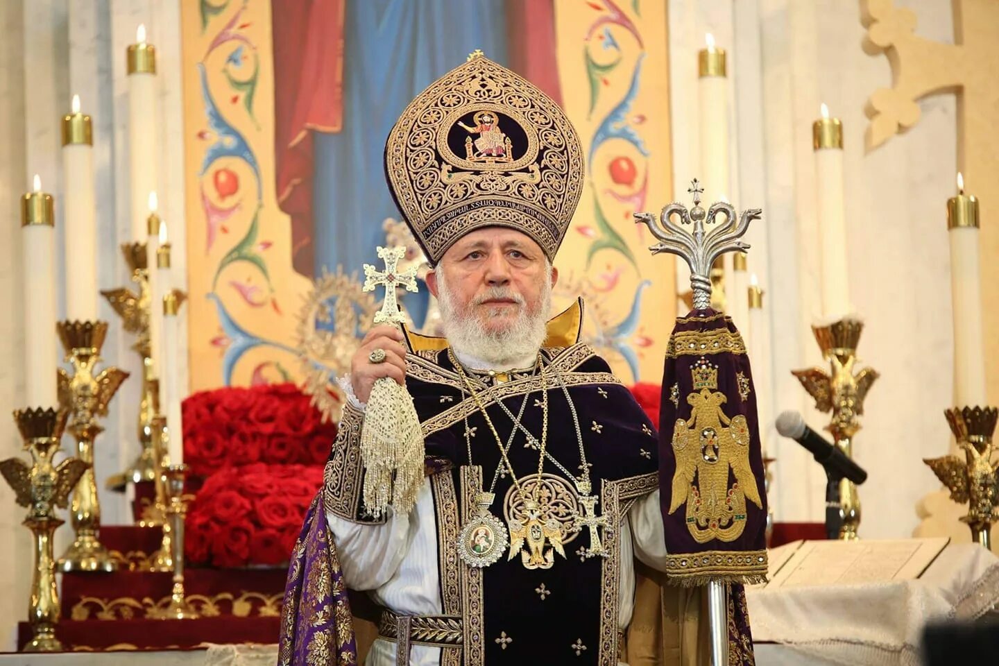 Католикос всех армян Гарегин II обратился к главам христианских церквей 
