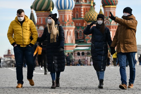 В Москве отменили масочный режим и другие COVID-ограничения  