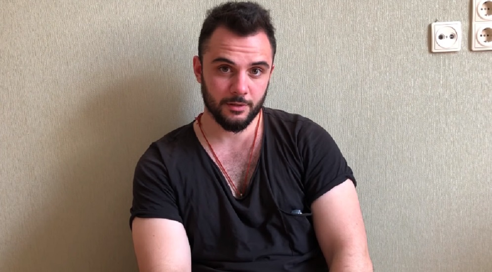 Жизнь армянского блогера Владислава Мовсесова под угрозой. Ильхам Алиев объявил охоту 