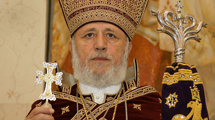 Католикос всех армян: Призываем детей нашего народа сохранить трезвость и разум 