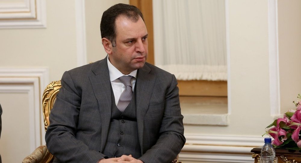 Министр обороны Армении встретился с послом Казахстана 