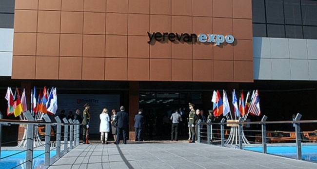 В столице Армении открылась международная выставка вооружения «АрмХайтек-2018»  