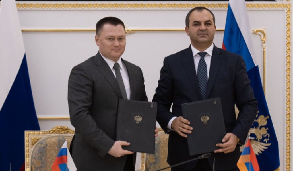 Генпрокурор Армении просит РФ не объявлять в розыск чиновников по требованию Баку  
