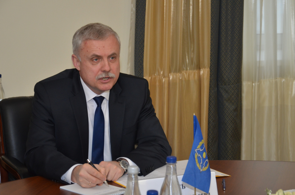 Станислав Зась: Обстановка по периметру границ стран ОДКБ остается напряженной 