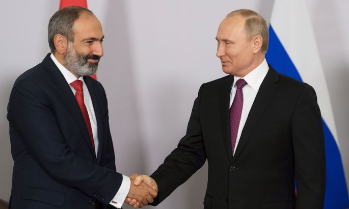Представитель «Единой России» Максим Мацкевич: Надеюсь, Пашинян поймет, что Россия и Армения должны быть вместе 