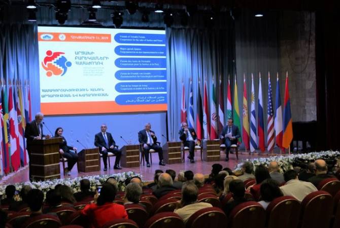 Участники Форума в Степанакерте создают международную сеть друзей Арцаха – «ПроАрцах» 