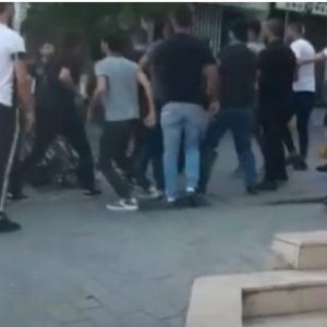«Акос»: В Стамбуле азербайджанцы напали на армян. Видеоматериал 