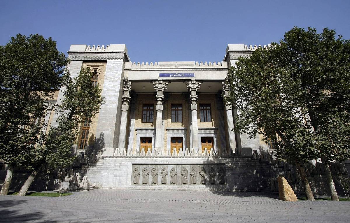 Баку освободил двух иранских заключенных, а не водителей - МИД Ирана опроверг данные СМИ 