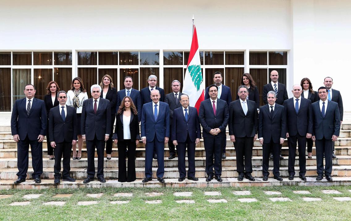 Правительство Ливана ушло в отставку 