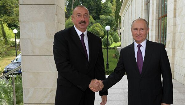 Экспресс газета: “Почему власти Азербайджана поддерживают русофобию” 