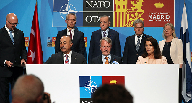 Middle East Eye: двуличная Турция требует ужасную цену за расширение НАТО 