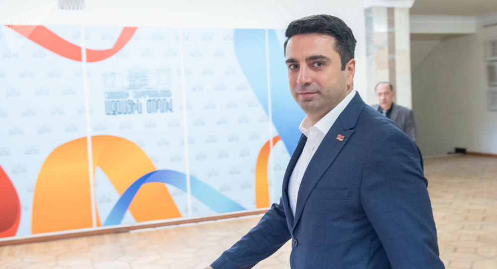 Вице-спикер парламента Армении Ален Симонян прокомментировали заявление дашнака-реваншиста 