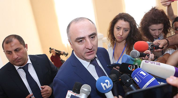 Сасун Хачатрян представил основания для признания решения об отмене ареста Роберта Кочаряна незаконным 