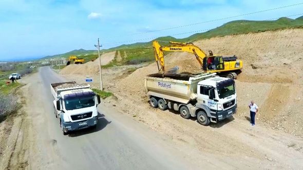 Азербайджан начал строительство дороги Худаферин-Воротан-Бердзор 