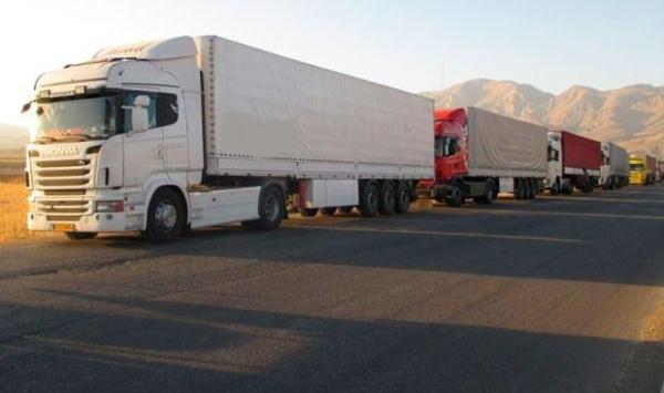 СМИ: Азербайджанская полиция задержала двух иранских водителей грузовиков на участке дороги Горис-Капан 