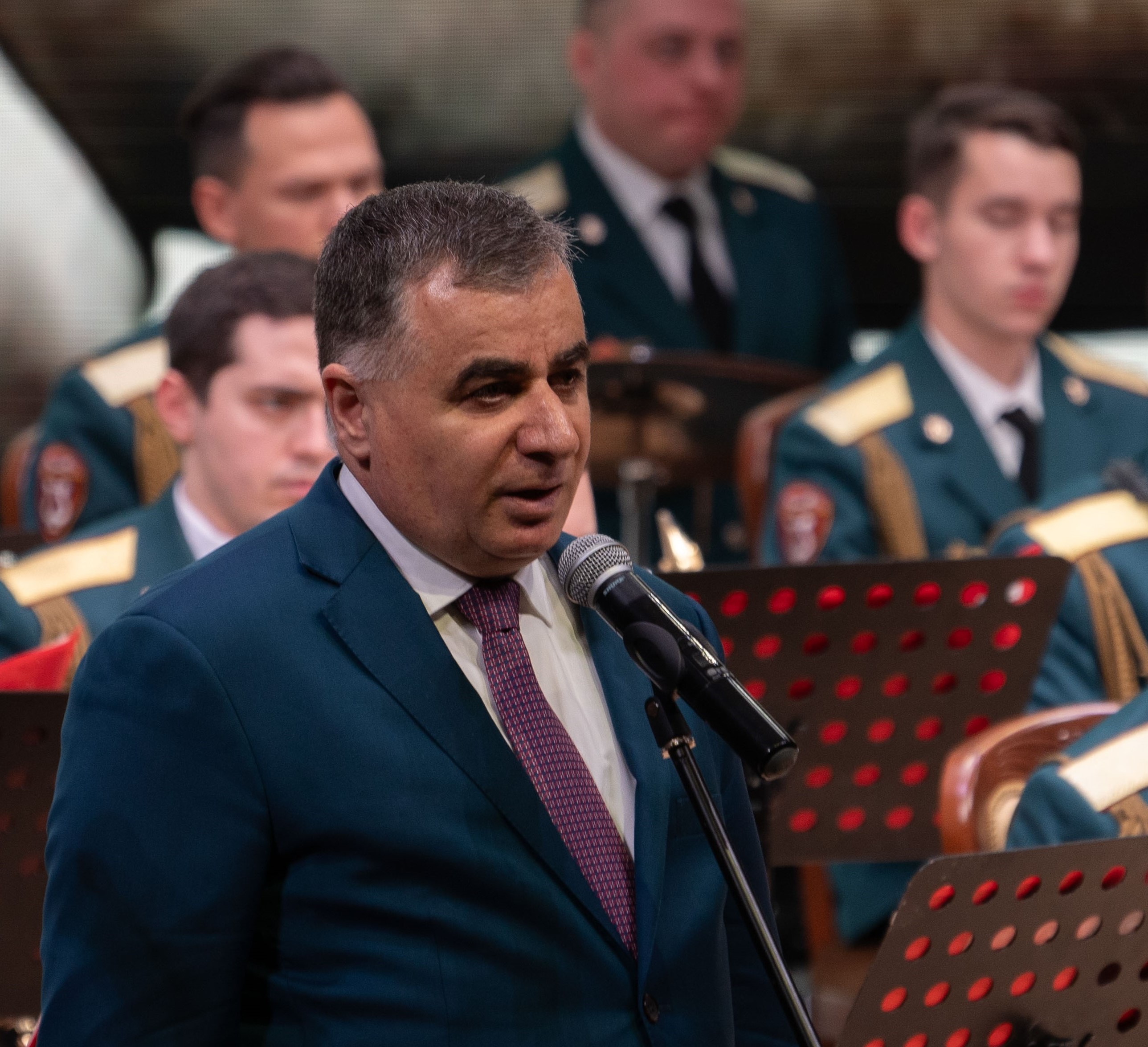 Юрий Навоян: страница нашей совместной истории 35-летней давности поучительна и показывает хороший урок 
