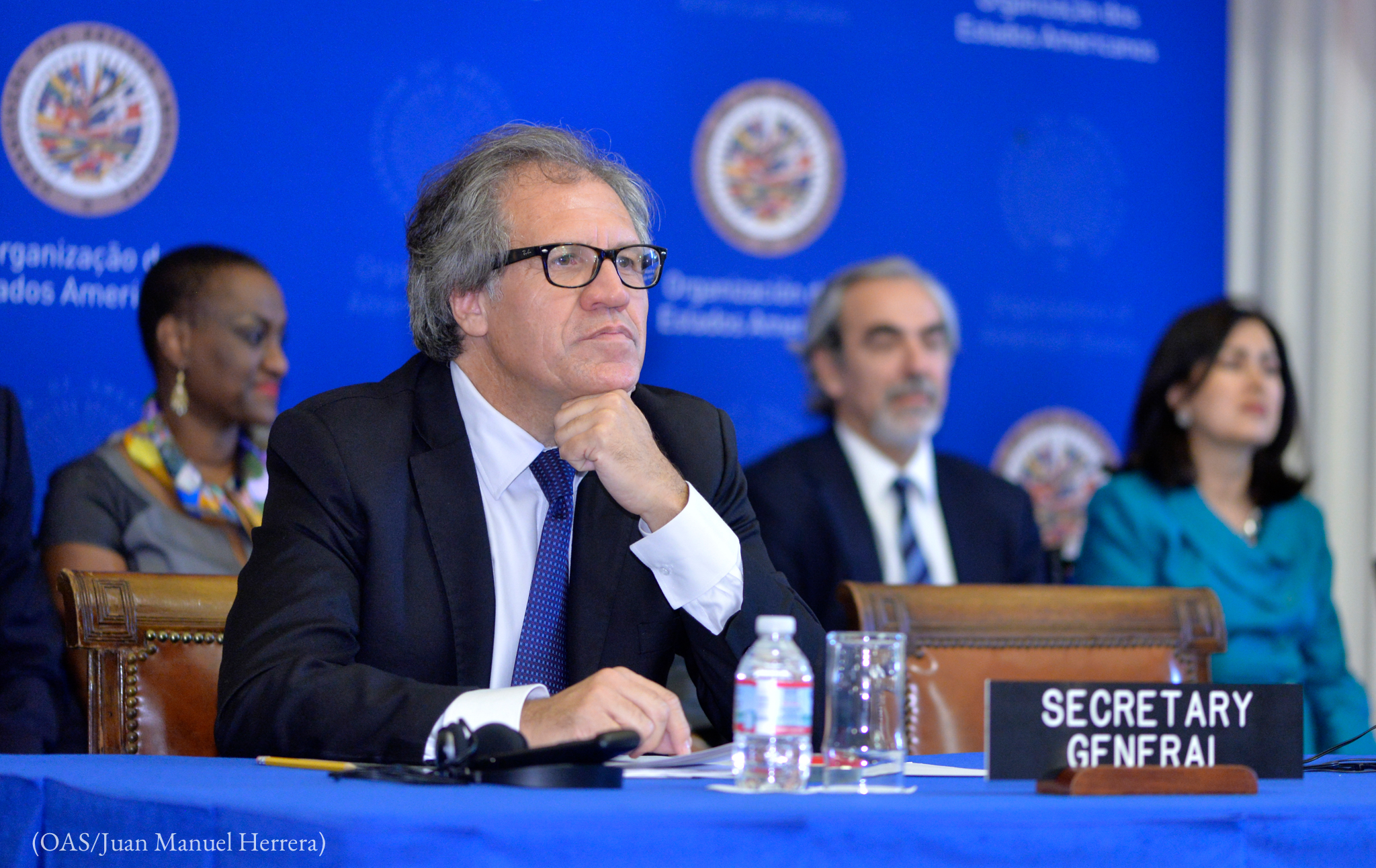 Генеральный секретарь Организации американских государств призвал освободить военнопленных 