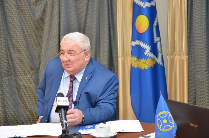 Генсеку ОДКБ Хачатурову разрешили покинуть Ереван 