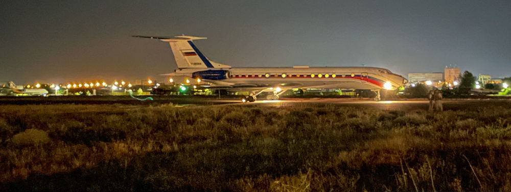 Самолет с 15 военнопленными, которые удерживались в Азербайджане, приземлился на аэродроме "Эребуни" в Ереване 