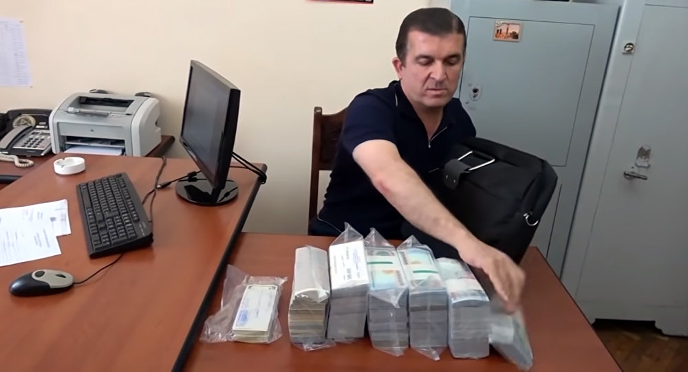 Бывший начальник охраны Сержа Саргсяна внес залог в 1 млрд драмов и вышел на свободу 