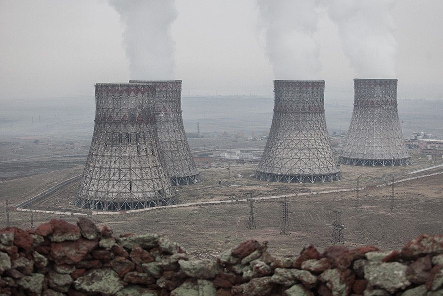 Пашинян предложил Путину построить новую АЭС в Армении с участием России 