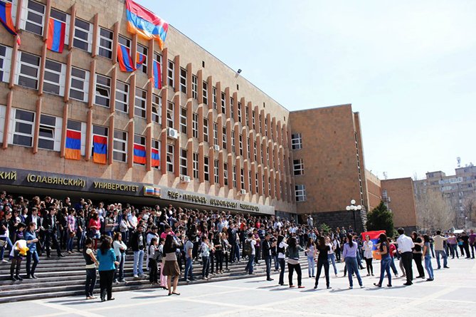 Россия отказалась от участия в соглашении о Российско-Армянского университета 