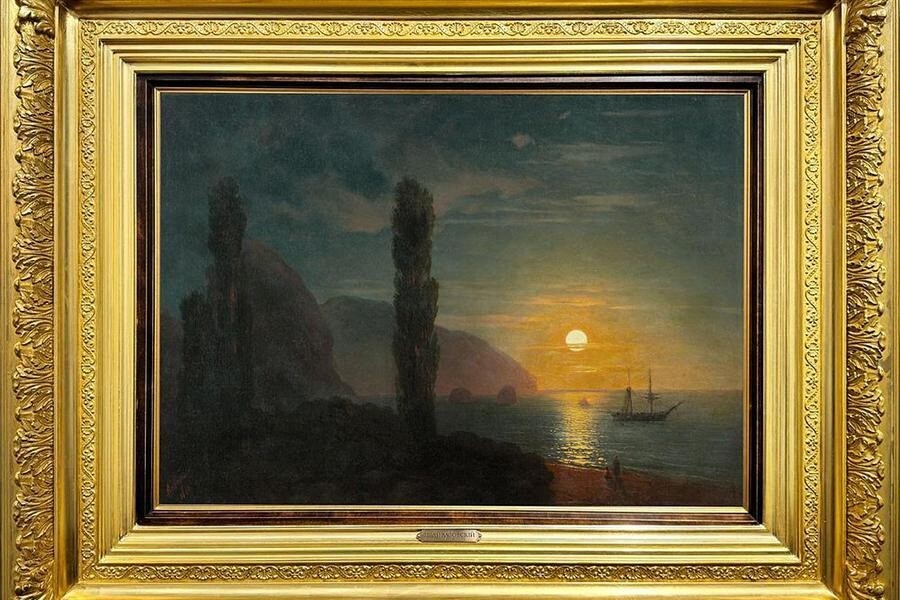 Картина Айвазовского “Лунная ночь в Крыму” выставлена на аукцион за 60 миллионов рублей 