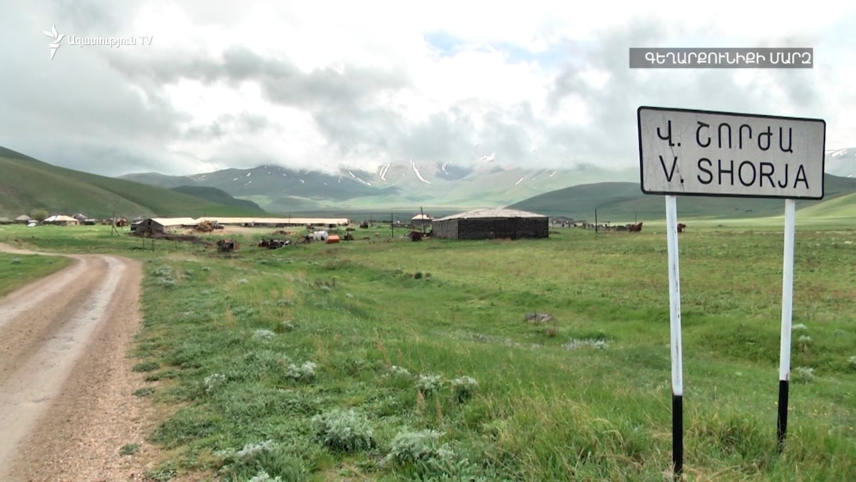 Испанский журналист поделился деталями ЧП на армянской границе: Азербайджанец угрожал выстрелить в лицо 