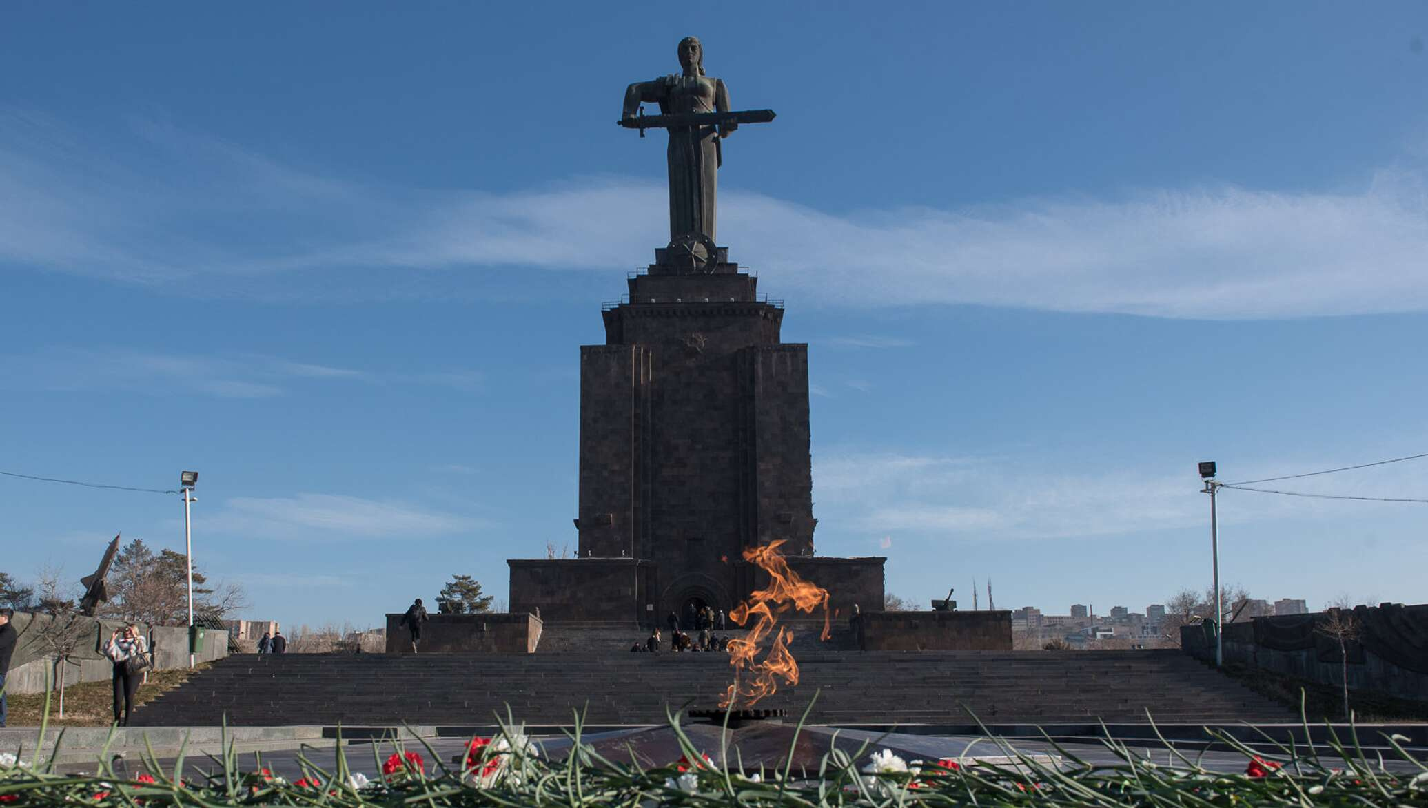 Фото армения мать армения