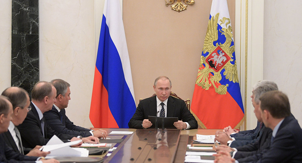 Владимир Путин созвал Совбез РФ  