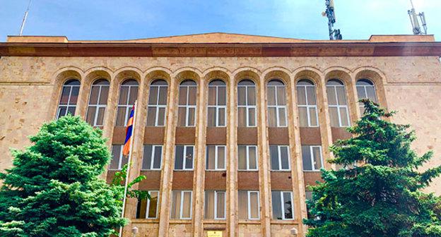 Минюст: Проблему КС будет решать парламент, без проведения референдума 