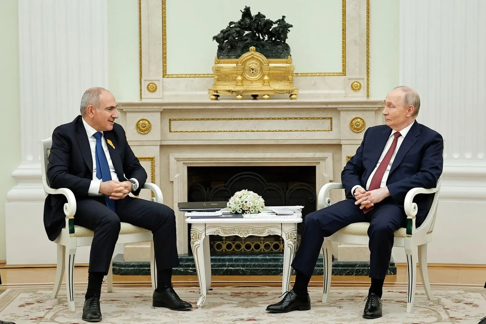 Пашинян попросил Путина принять меры по урегулированию проблем, связанных с импортом армянских товаров 