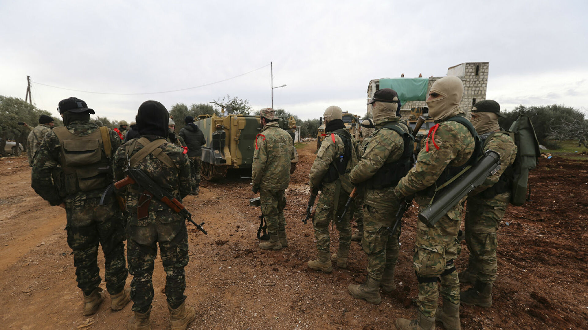 РИА Новости: Турция отправила на Украину более 2000 сирийских боевиков из Карабаха 