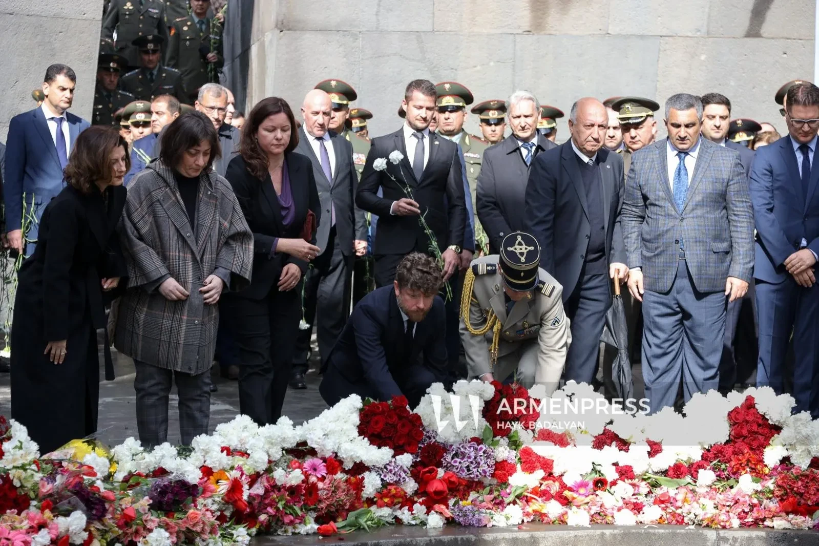 Посол Франции: Сегодня мы вспоминаем Геноцид армян 1915 года 