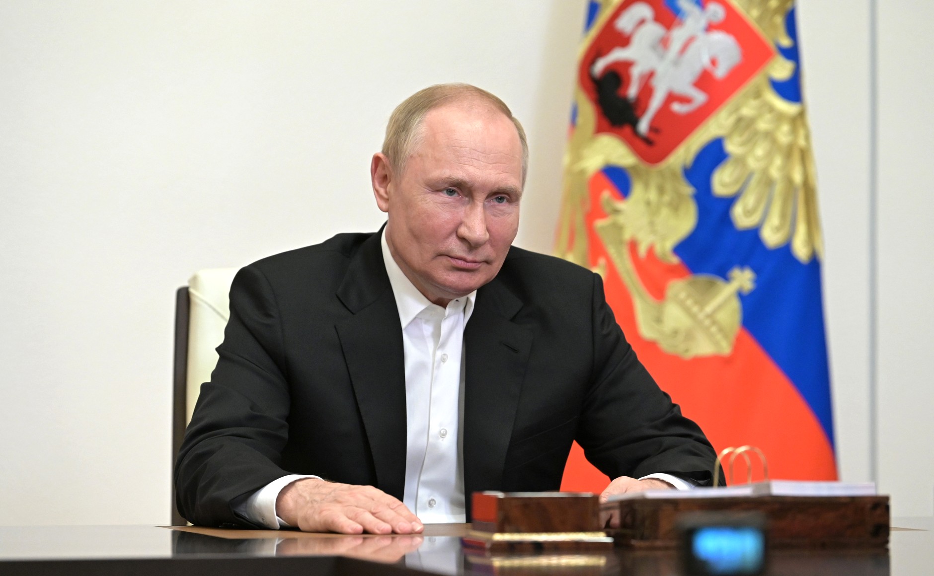 Путин предложил объявить пятилетие созидательного труда в России 