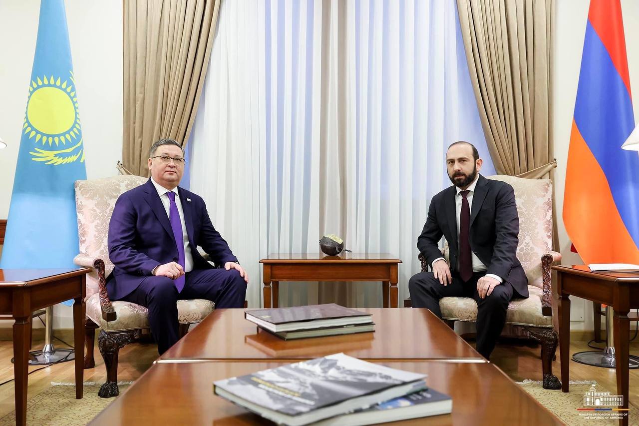 Глава МИД: Казахстан планирует запустить рейсы из Астаны в Ереван 