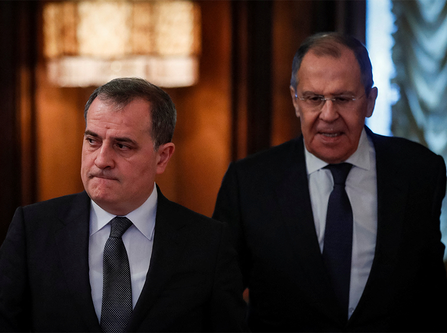Байрамов: третий раунд переговоров между Арменией и Азербайджаном о проекте мирного договора может пройти до конца года 