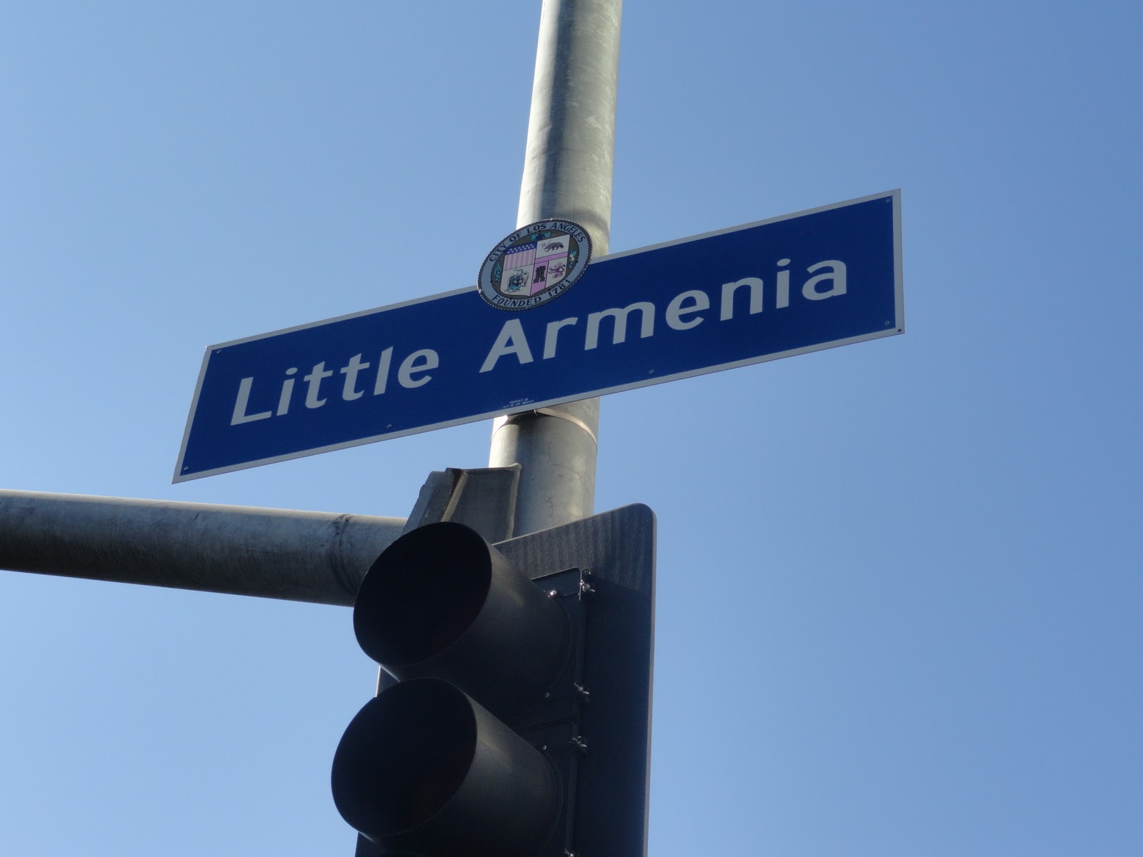 Dialogorg.ru: в каких городах проживает самое большое армянское население за пределами Республики Армения? 