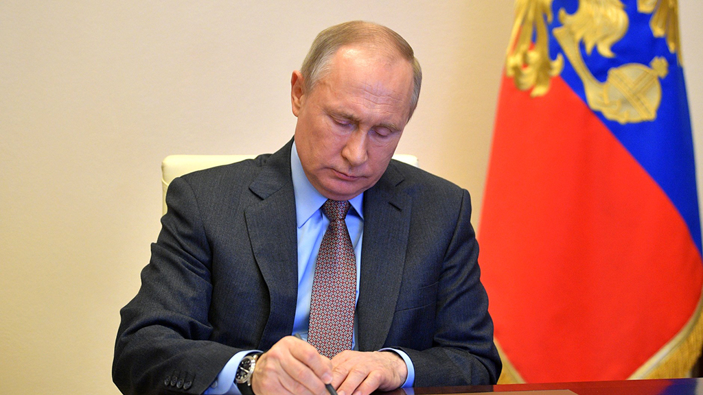 Путин подписал указ о внесении поправок в Конституцию 