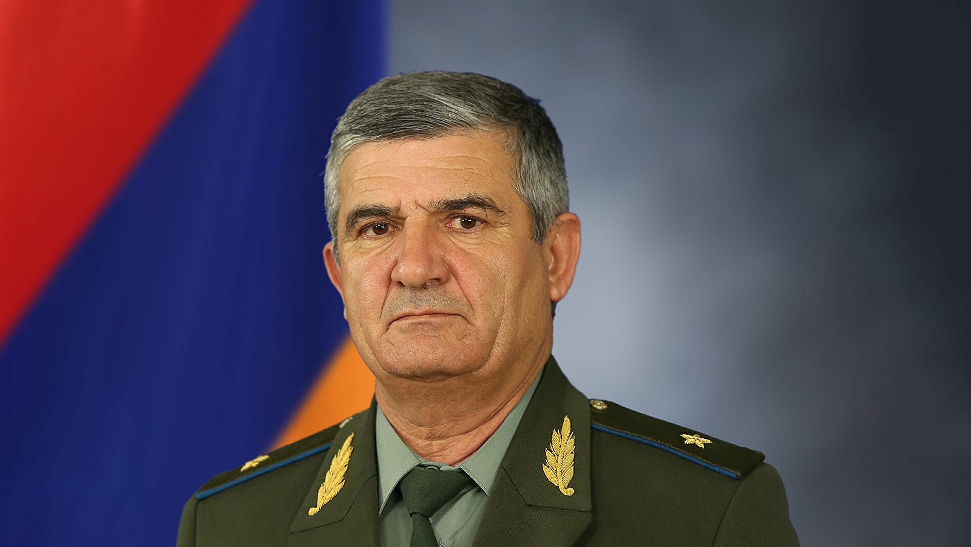 Президент Армении освободил от должности начальника Военно-авиационного университета 