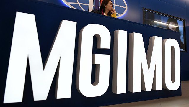 Российским студентам британских вузов предложили срочно переводиться в МГИМО  