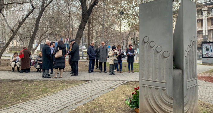 В Ереване осквернен памятник, посвященный памяти жертв Геноцида армян и еврейского Холокоста 