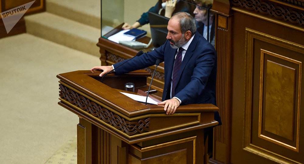 В Ереване проходит заседание парламента по избранию премьер-министра Армении 