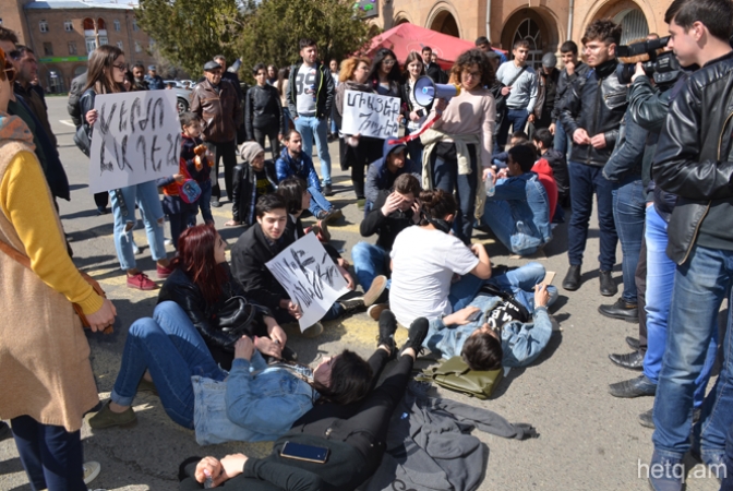 В Ванадзоре напряженная ситуация. Мэрия отключила электричество, депутат от РПА угрожает жителей увольнениями 