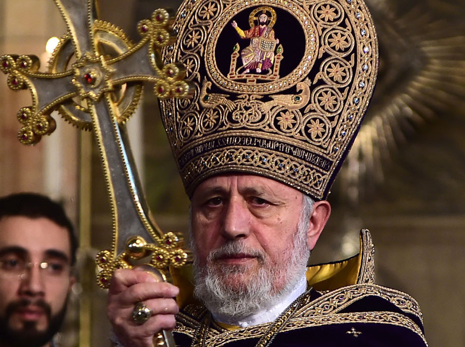 Католикос всех армян Гарегин II отправился в Москву 