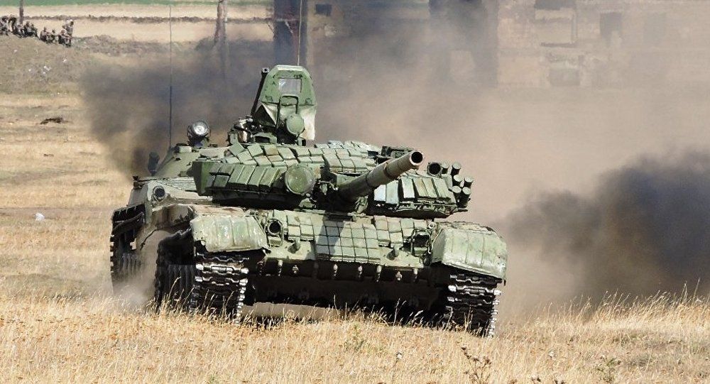В Арцахе проходят танковые учения 